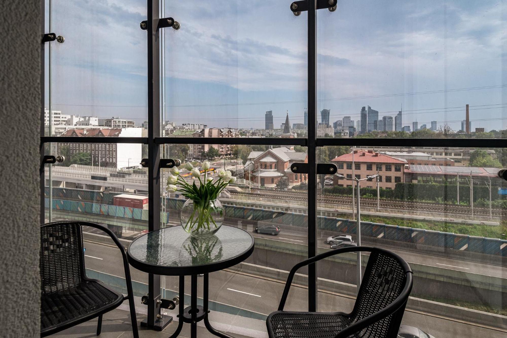 ורשה Kasprzaka 29 Wola Tower Free Garage By Perfect Apart מראה חיצוני תמונה