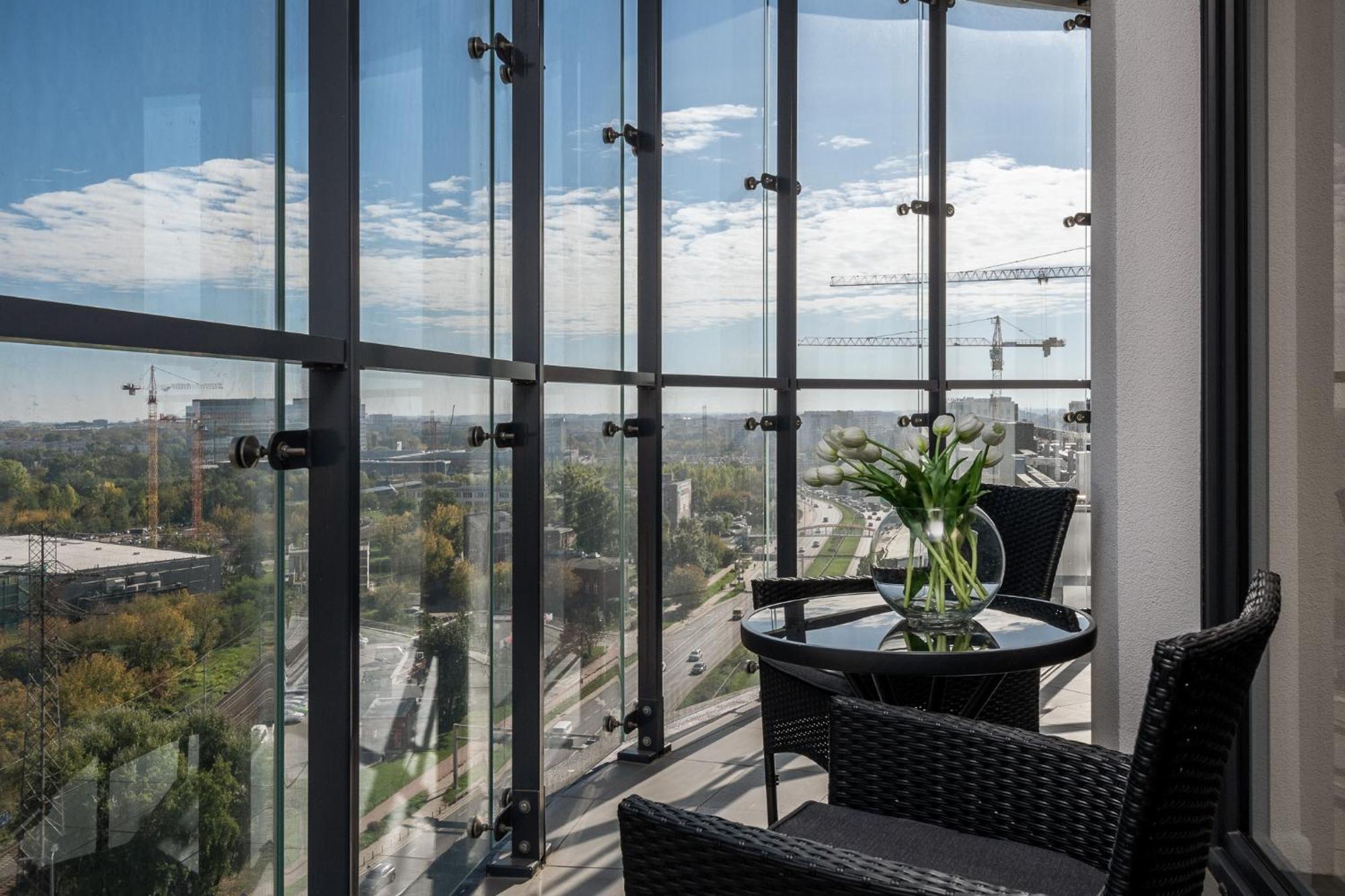 ורשה Kasprzaka 29 Wola Tower Free Garage By Perfect Apart מראה חיצוני תמונה